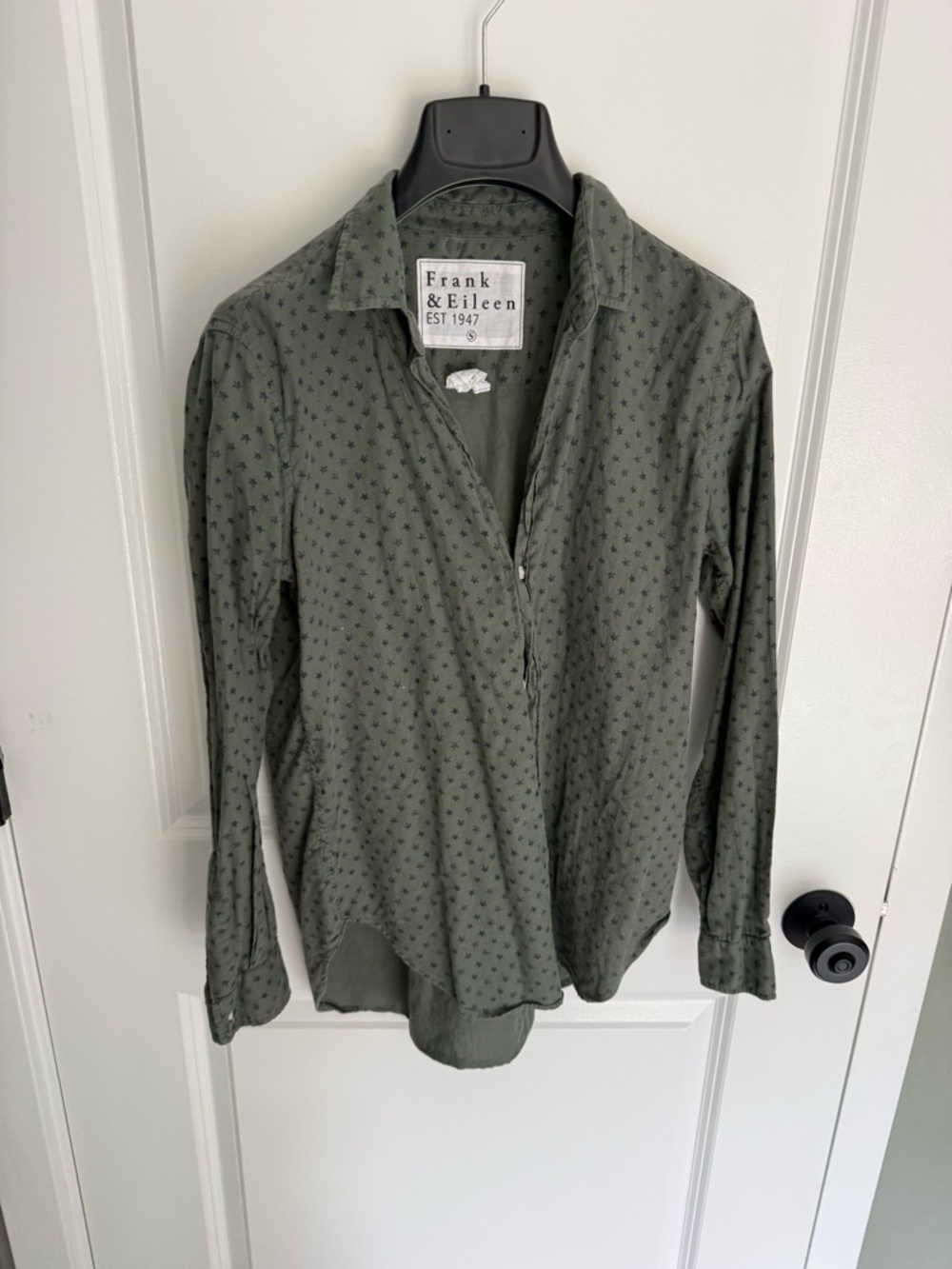 Frank & Eileen “Frank” Olive Green Star Print Button-Up Shirt